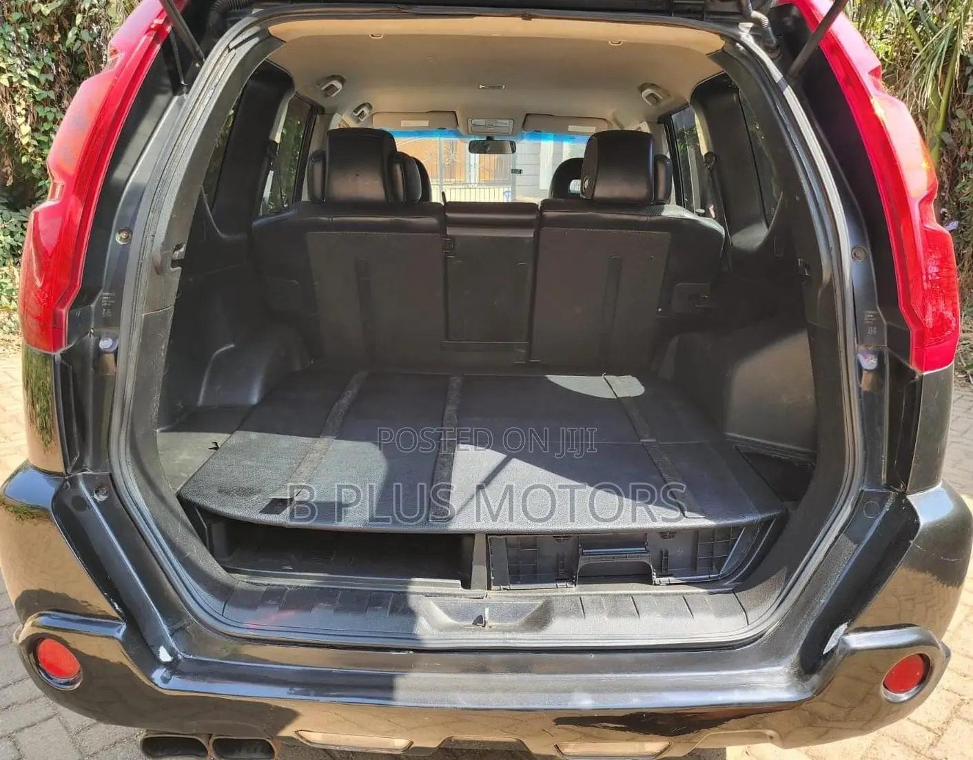 Nissan X-Trail 2010 Black