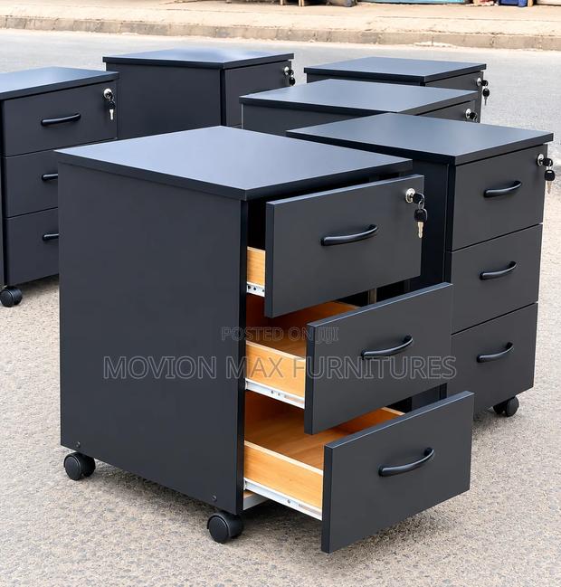 Safekeep Pedestal Storage Pedestal