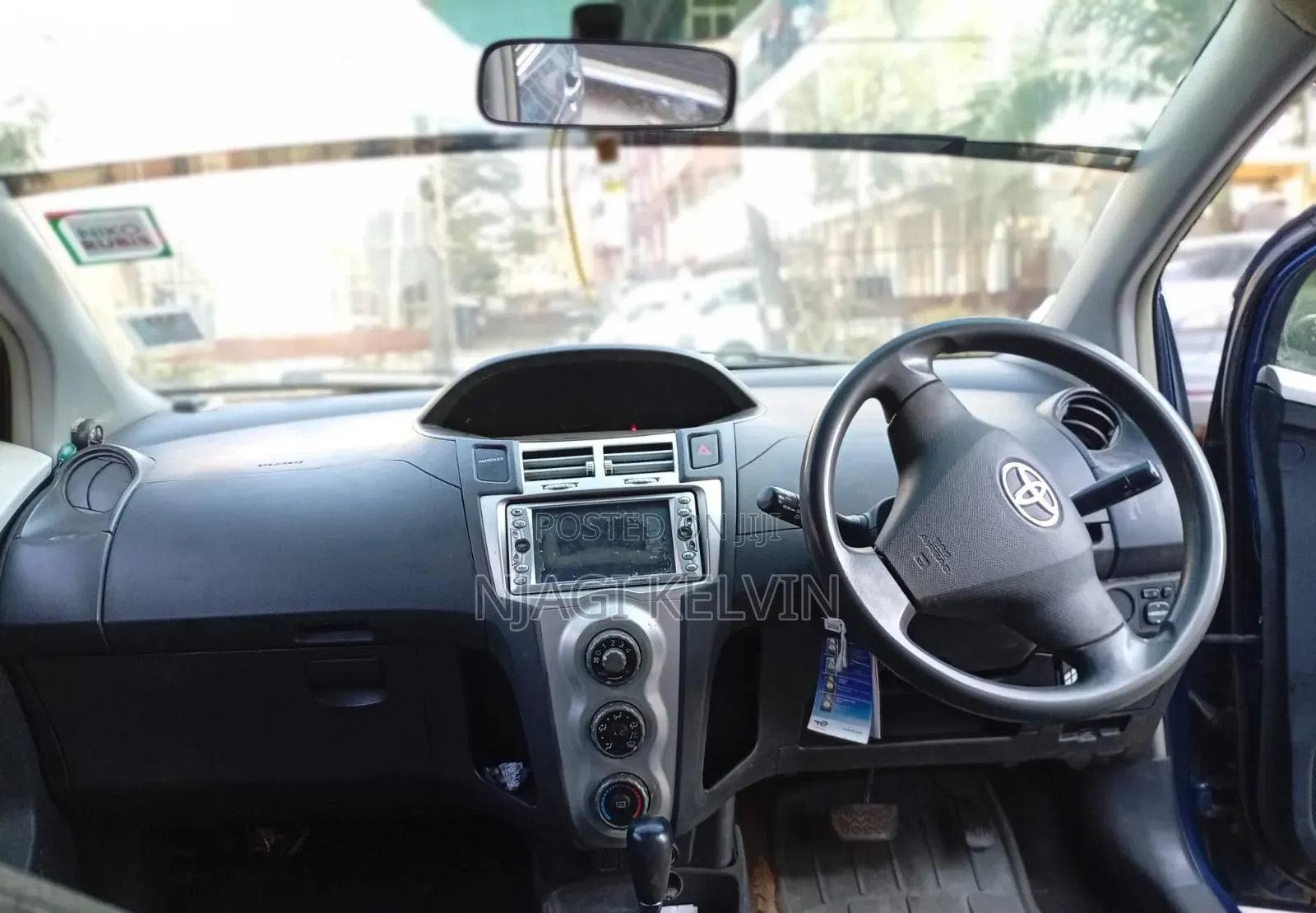Toyota Vitz 2007 Blue