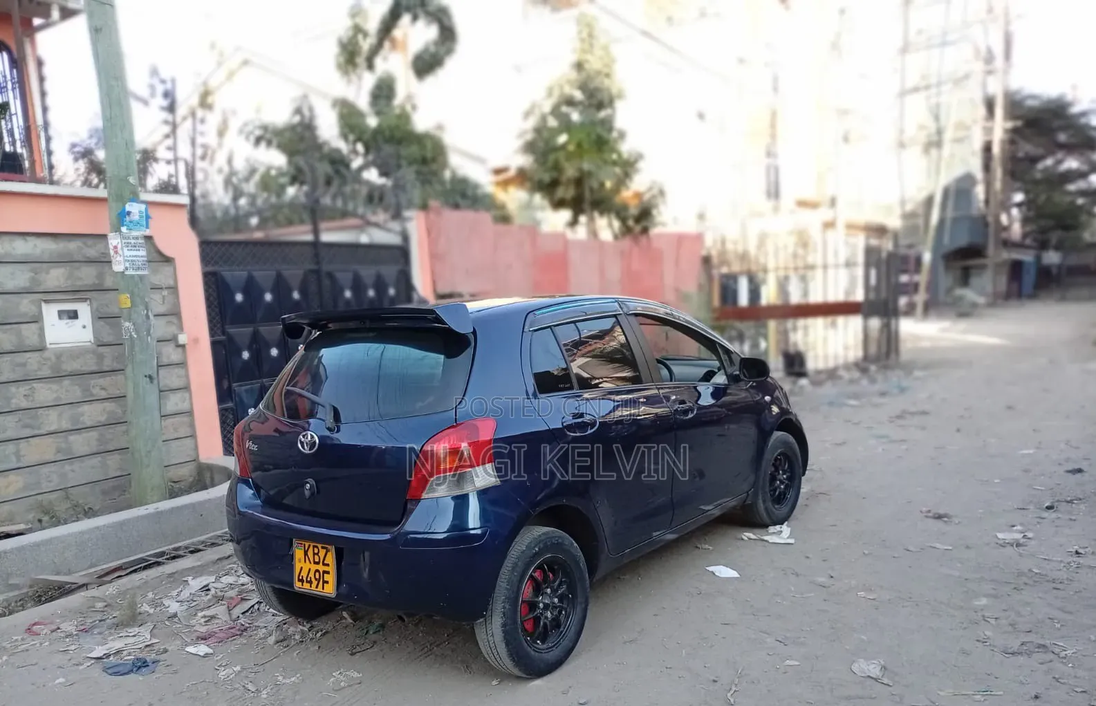 Toyota Vitz 2007 Blue