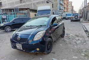 Toyota Vitz 2007 Blue