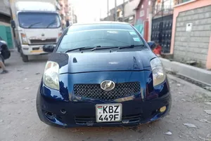 Toyota Vitz 2007 Blue