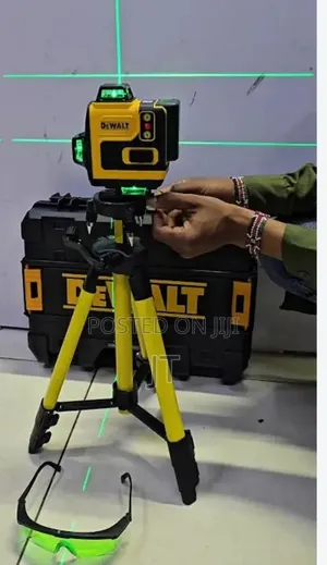 Dewalt 16-Line 3d/4d Green Laser Level Kit