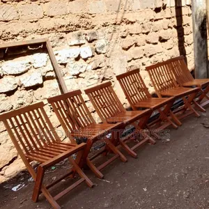 Mahogany Curved Wooden Foldable Outdoor Chairs