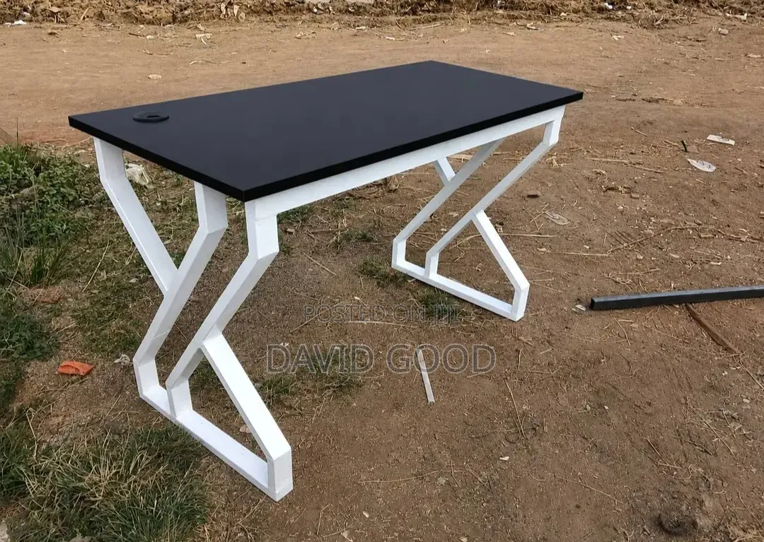 Metallic White Table