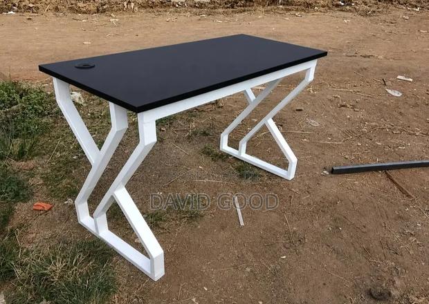 Metallic White Table