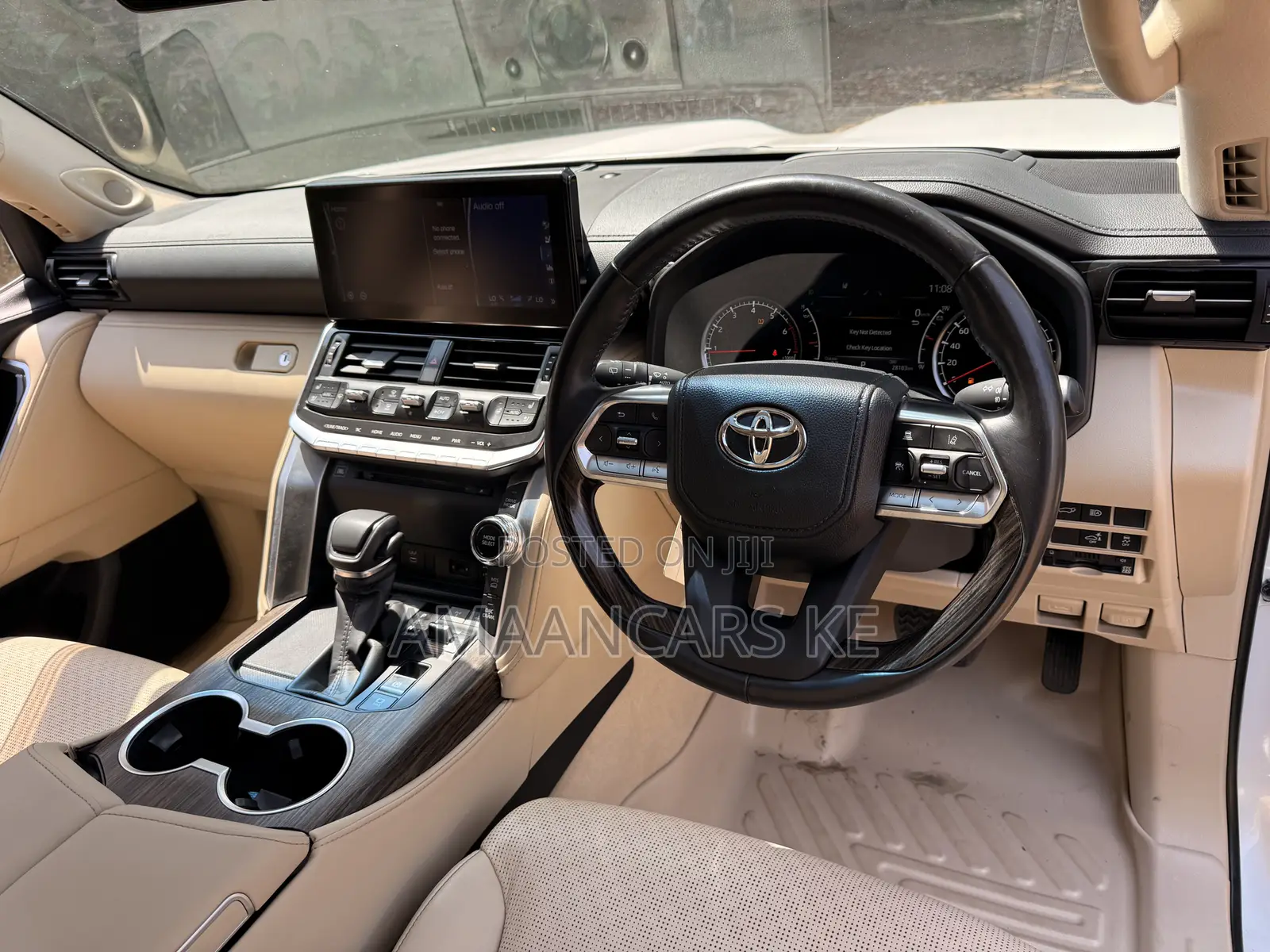 Toyota Land Cruiser 2023 White