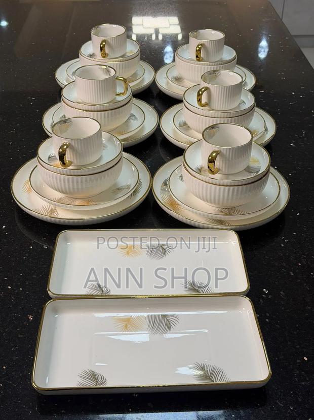 32 Pieces Dinner Set