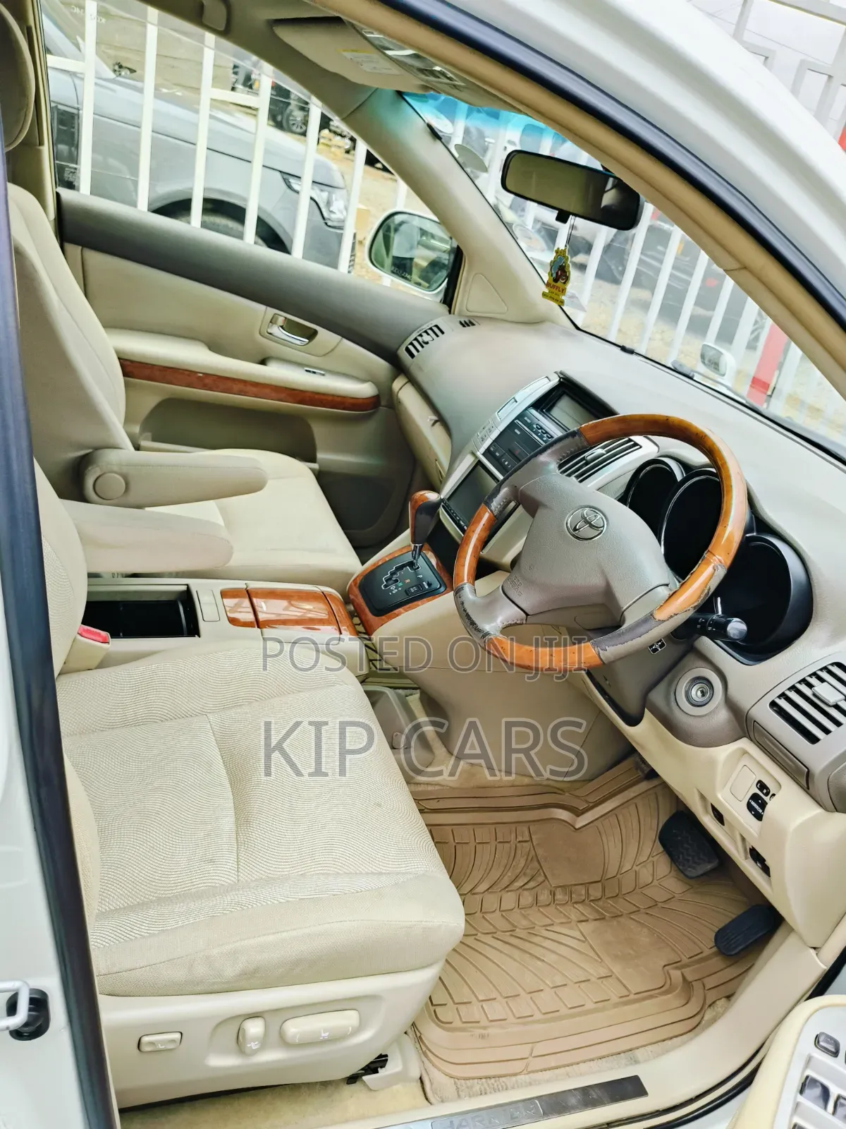 Toyota Harrier 2.4 2011 Pearl