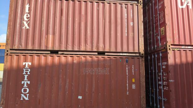 Strong. Secure. Versatile. Quality 20ft Shipping Containers