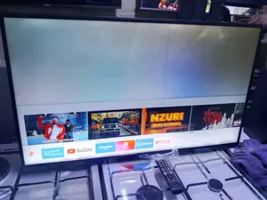 Samsung UHD 43" Smart TV Model:43NU7100K