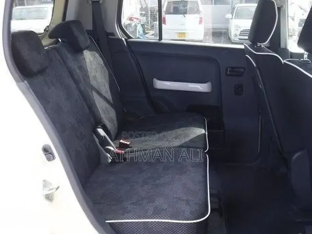 Suzuki Hustler 2019 Beige
