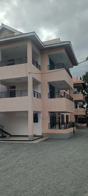 2bdrm Block of Flats in Paulgate Estate, Joska for rent