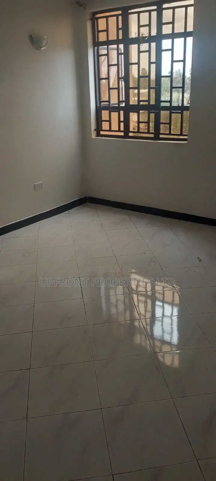 2bdrm Block of Flats in Paulgate Estate, Joska for rent