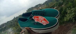 Vans Size 38off the Wall