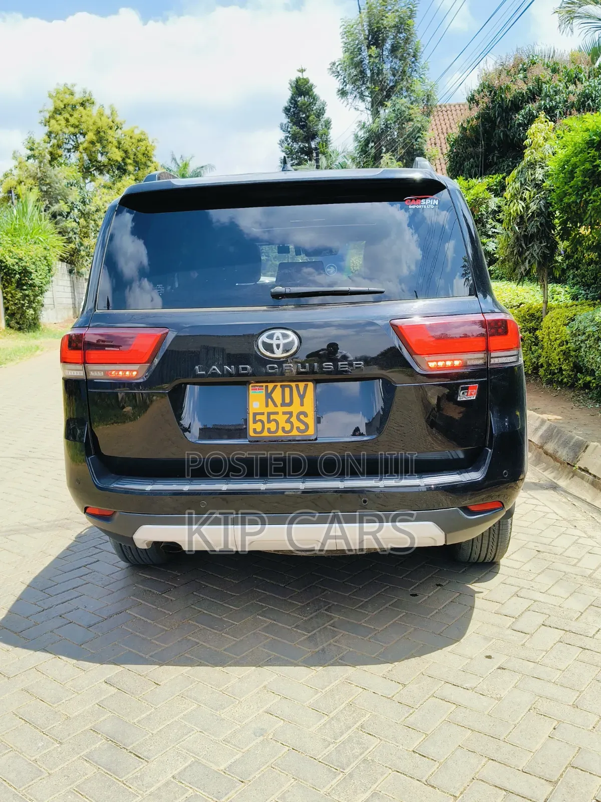 Toyota Land Cruiser LC300 2024 Black