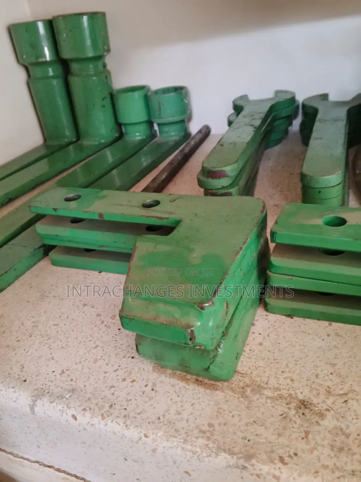 6 Metres Pavoni Rails, Hydrolic Pump, Starters and Blades