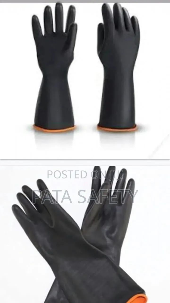 Black Short Rubber Gloves