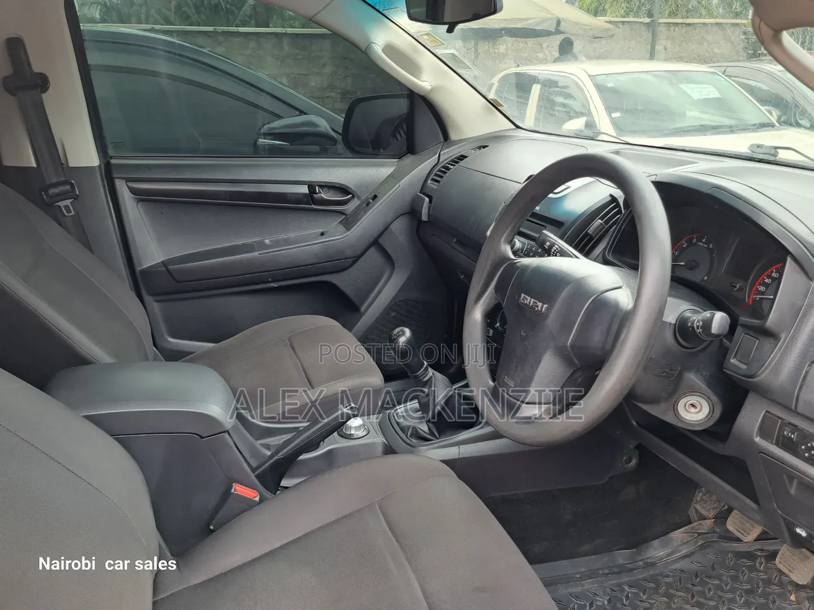Isuzu D-MAX 2022 Silver