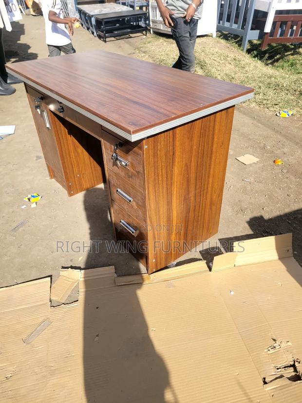 Strong Modern Executive 1.2m Table