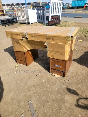 Strong Modern Executive 1.2m Table