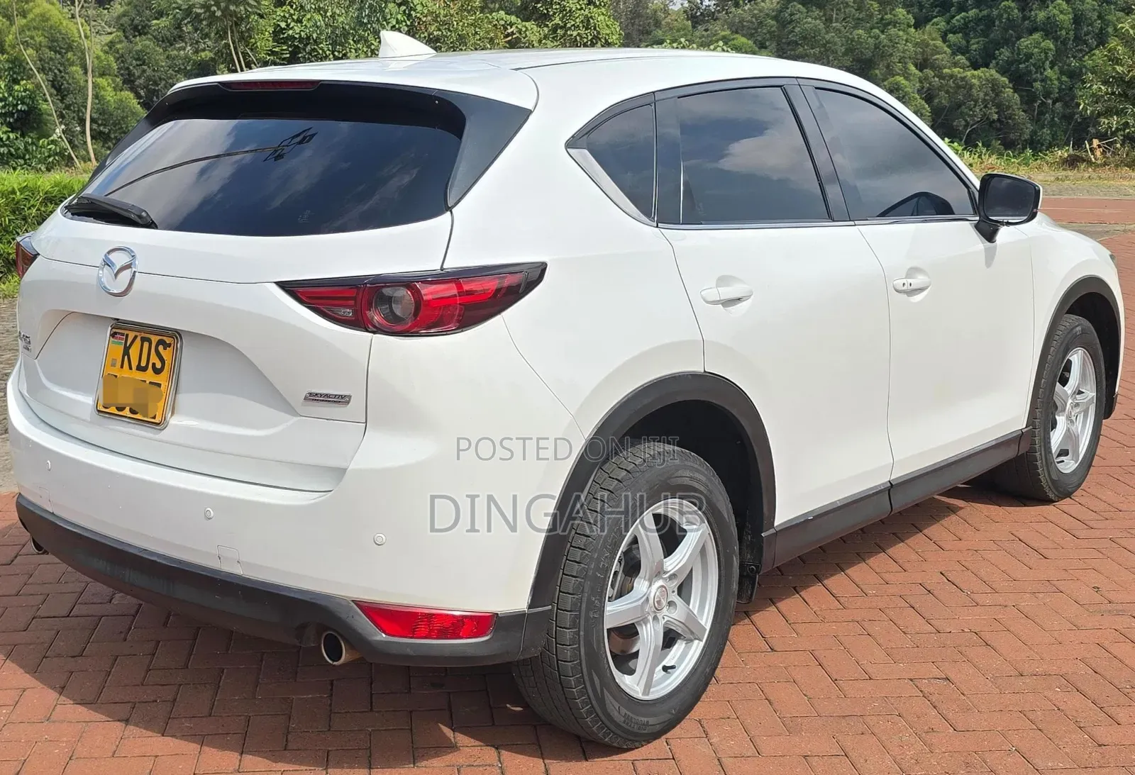 Mazda CX-5 Touring FWD 2017 White