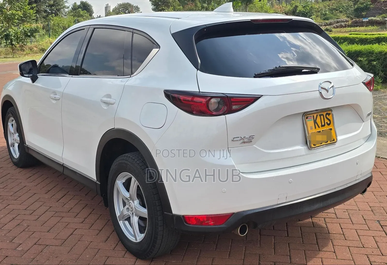 Mazda CX-5 Touring FWD 2017 White