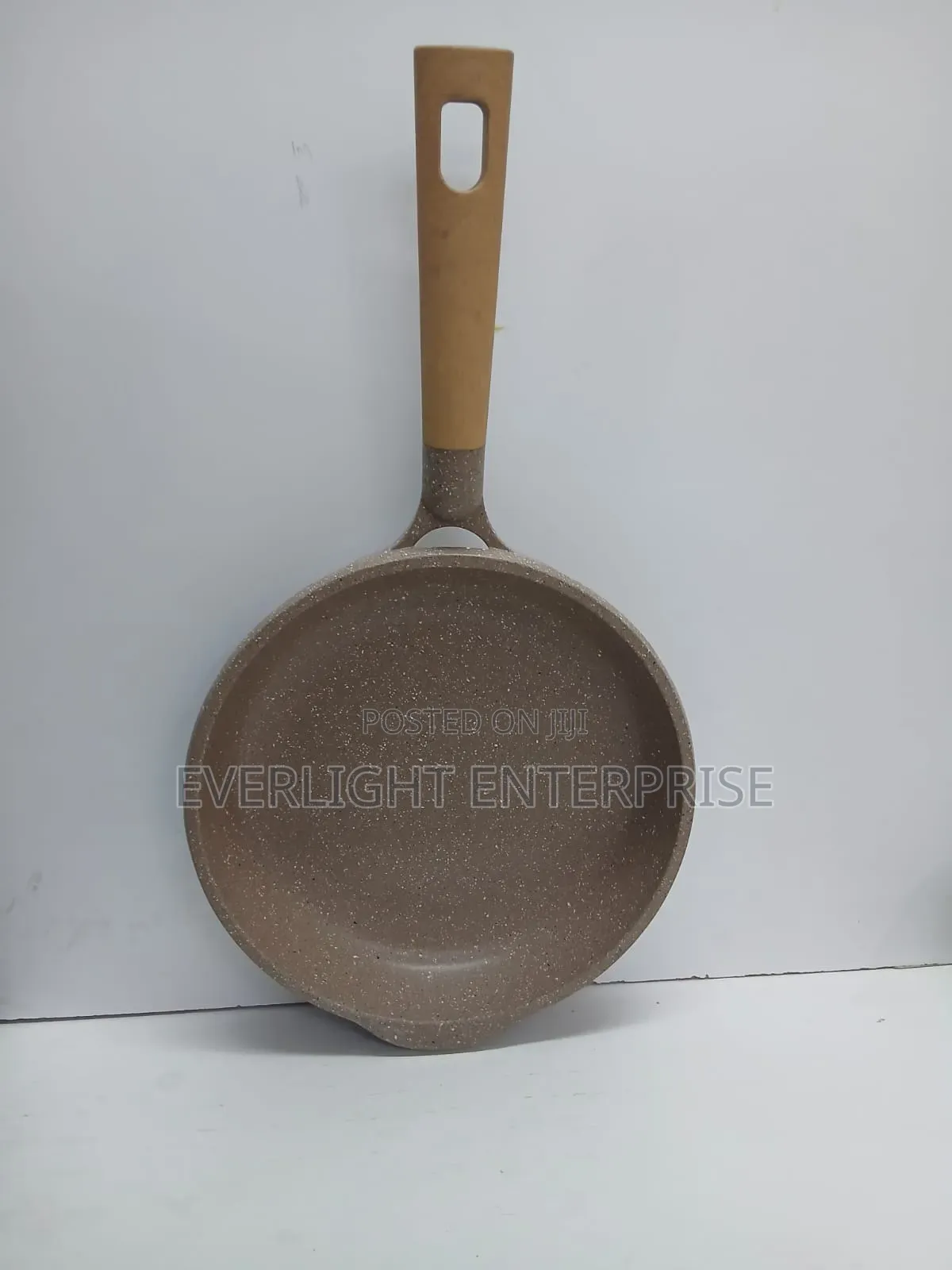*MGC Co. HEAVY GAUGE Granite Frying Pa