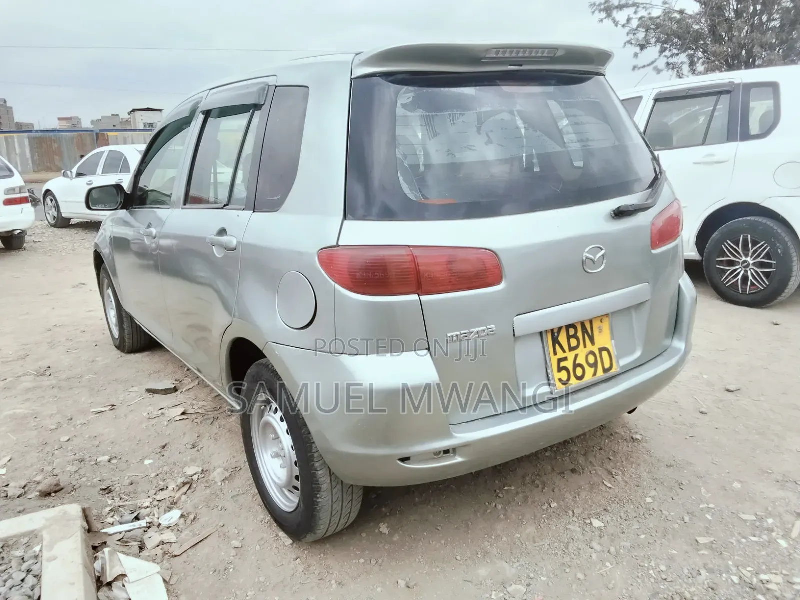 Mazda Demio 2005