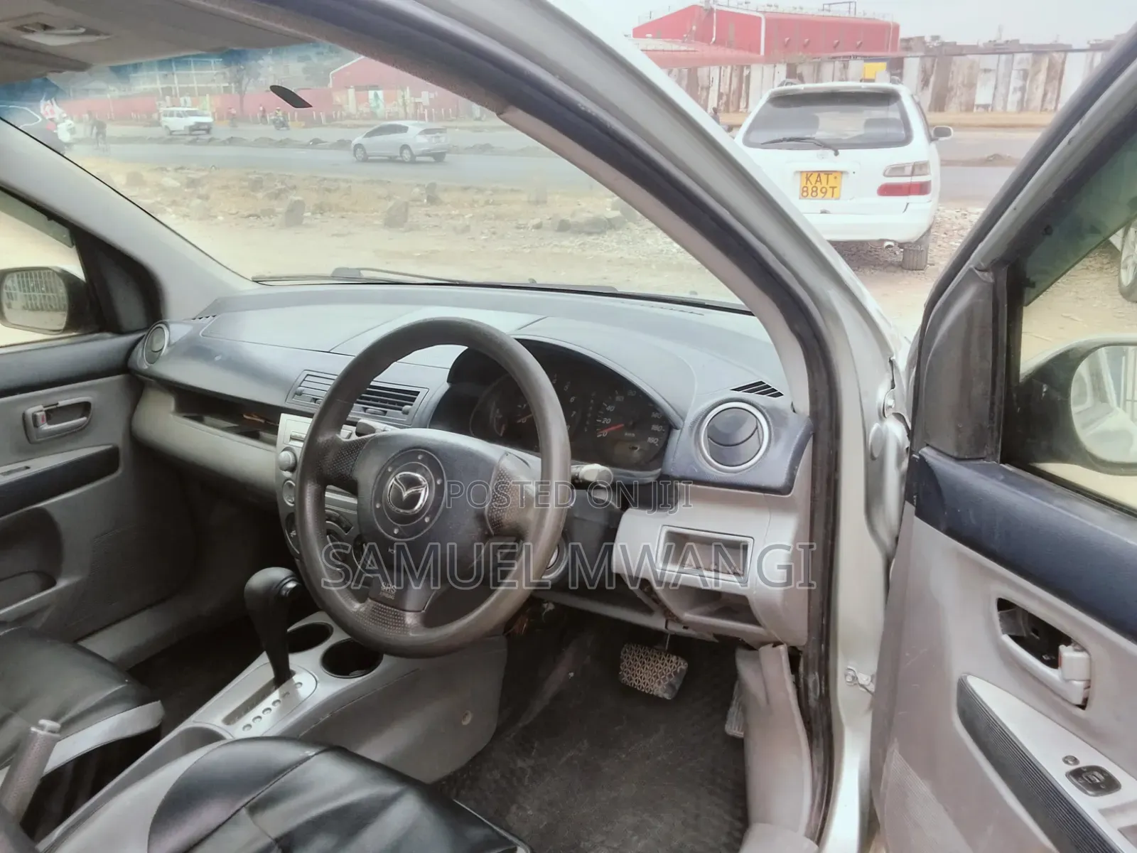Mazda Demio 2005