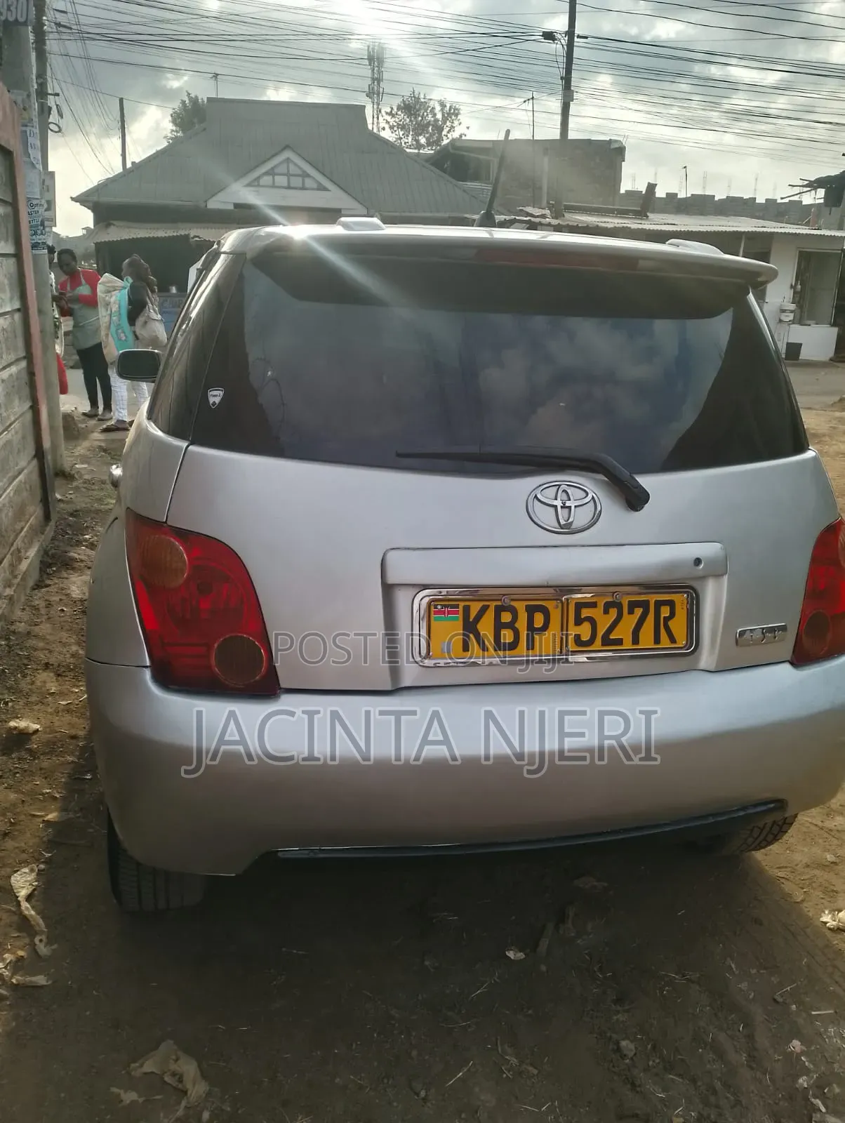 Toyota IST 2004 Silver