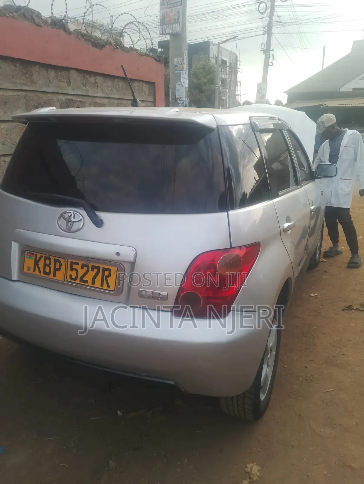 Toyota IST 2004 Silver