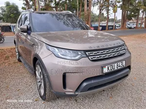 Land Rover Discovery 2017 Gold