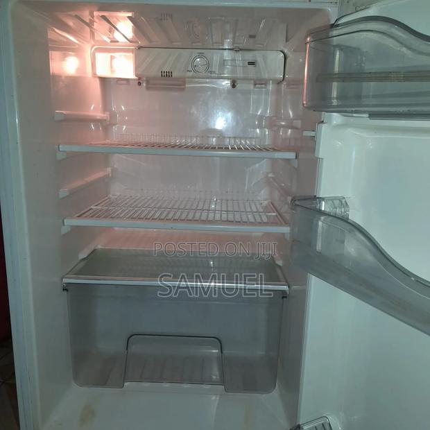 Selling Fridge for Parts - thumbnail 2
