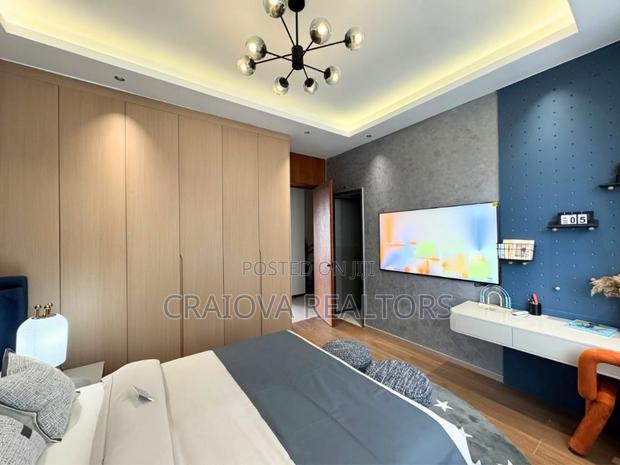 5bdrm Apartment in Spring Valley for sale - thumbnail 6