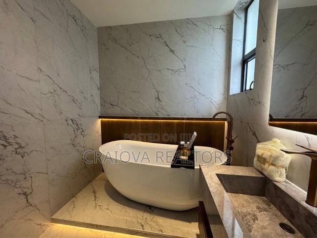 5bdrm Apartment in Spring Valley for sale - thumbnail 8