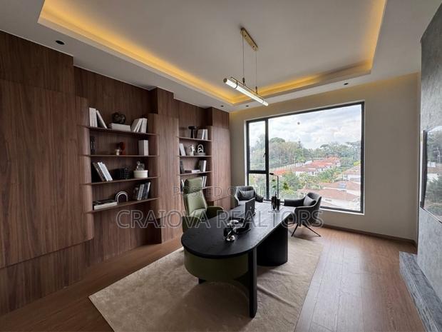 5bdrm Apartment in Spring Valley for sale - thumbnail 3
