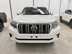 Toyota Land Cruiser Prado 2023 White