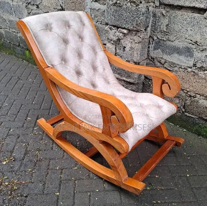 Paar Osaka Mahogany Rocking Chairs
