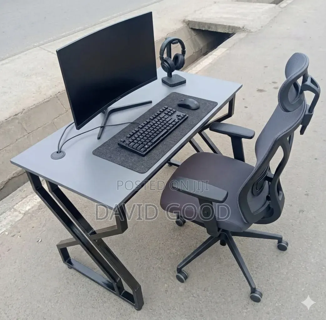 Metallic Table and Strong Mesh Headrest Chair