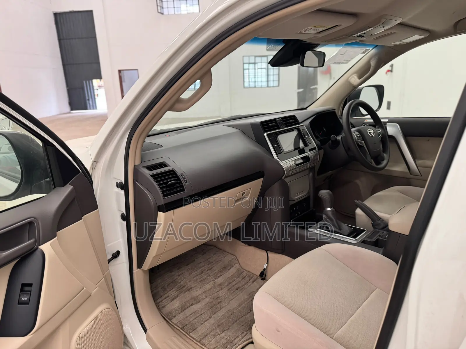 Toyota Land Cruiser Prado 2021 White