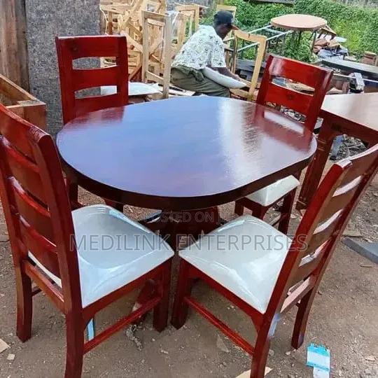 Solid Chairs Oval 4 Seater Dinning Table Set