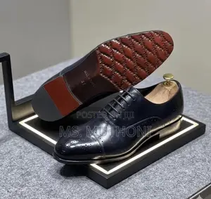 Black Quarter-Brogue Cap-Toe Oxford Shoe, Size 40-46