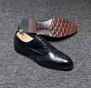 Black Quarter-Brogue Cap-Toe Oxford Shoe, Size 40-46