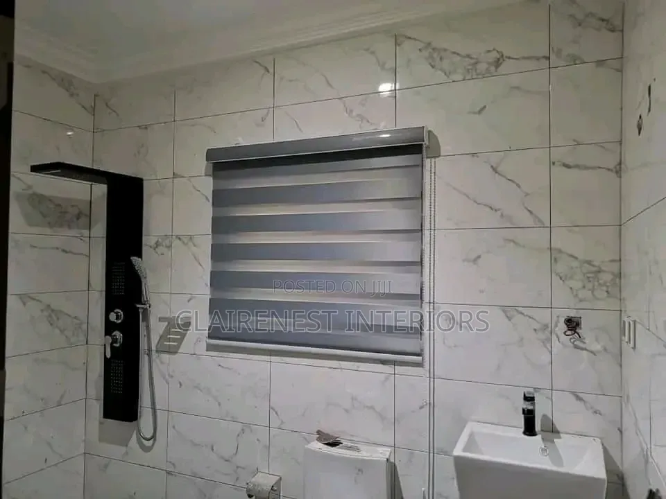 Bathroom and Staircase Horizontal Office Window Blinds