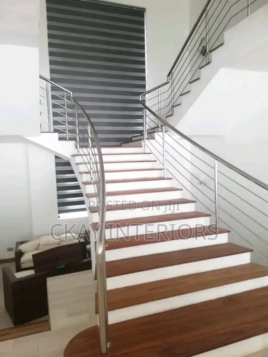 Bathroom and Staircase Horizontal Office Window Blinds