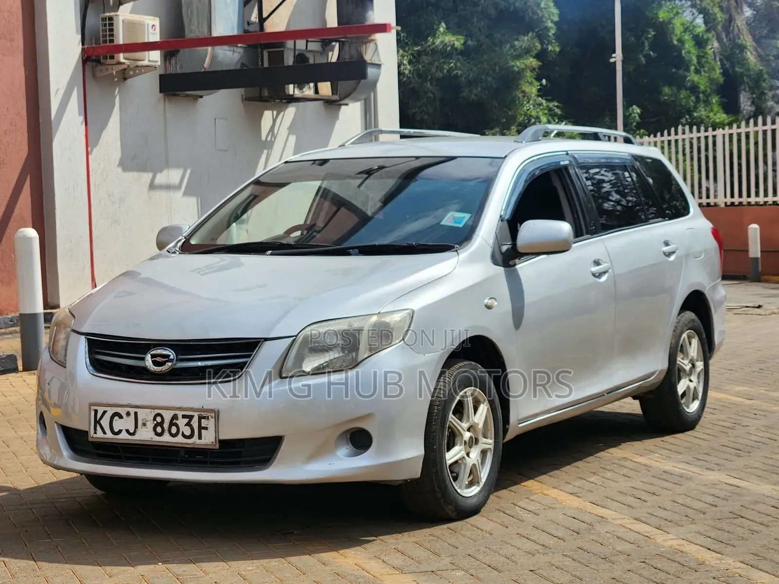 Toyota Corolla Fielder 1.5 Petrol FWD 2009 Silver