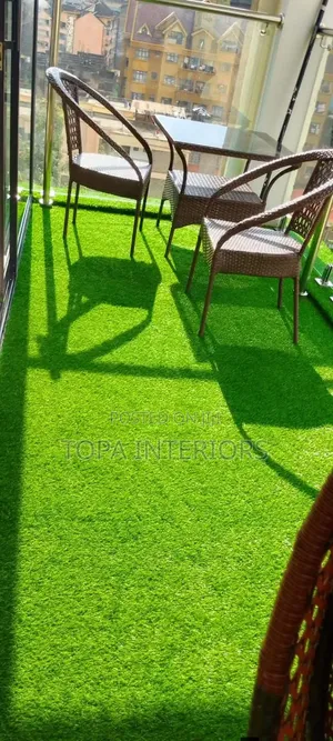 Green TURF GRASS CARPETS FOR Balcony Floor Decoration