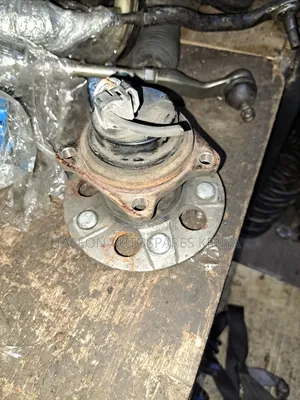 Toyota Fielder 161 Rear Wheel Hub