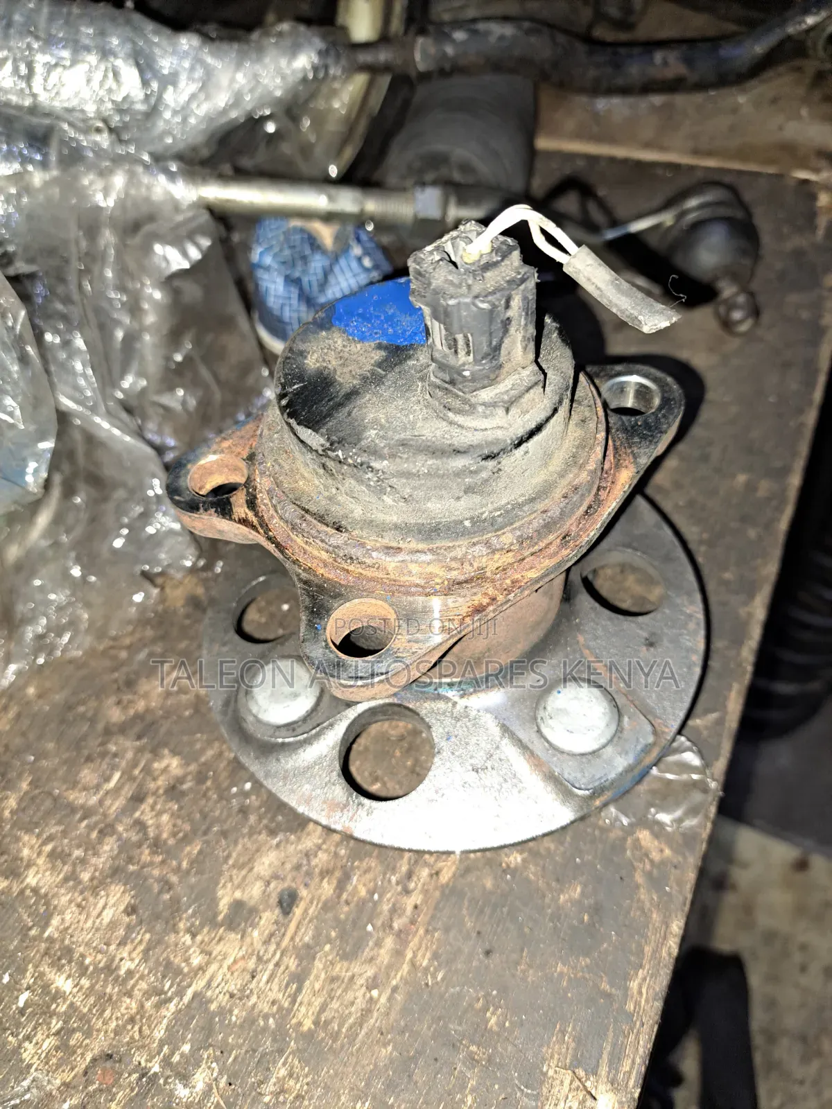 Toyota Axio 161/165 Rear Wheel Hub